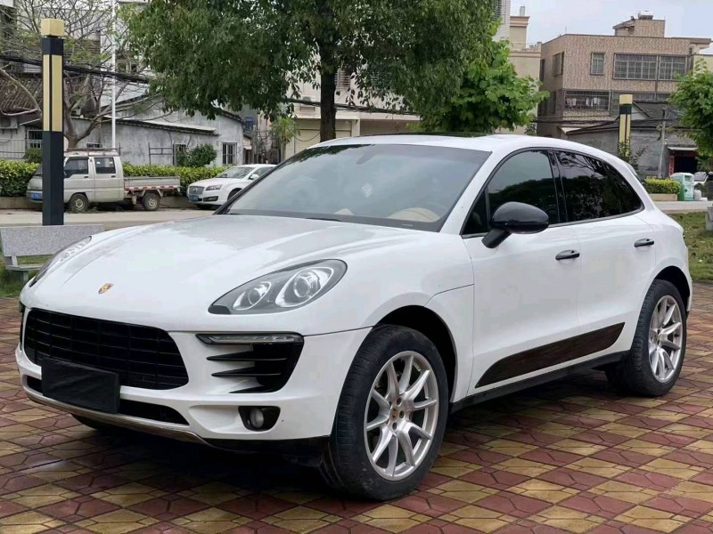 广州14年保时捷Macan3