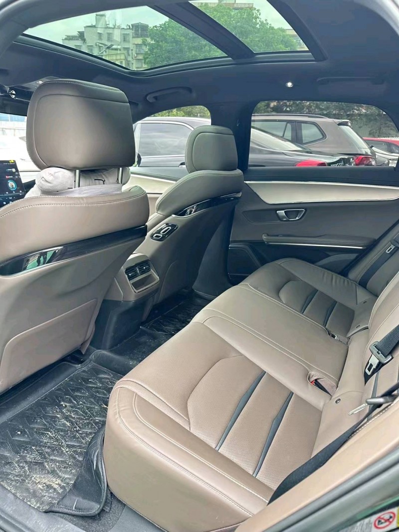 广州23年比亚迪汉7