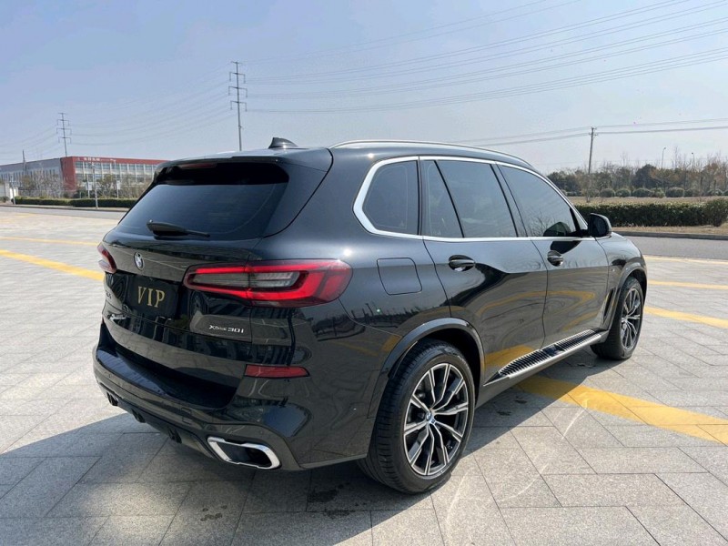盐城22年宝马X58