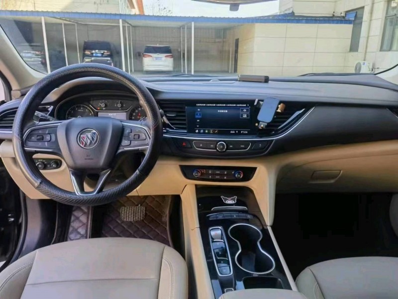 保定22年别克君威7