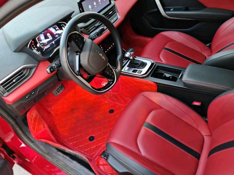 保定21年东风奕炫8