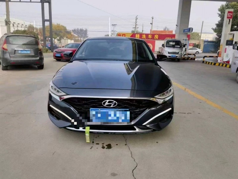 保定21年现代菲斯塔1