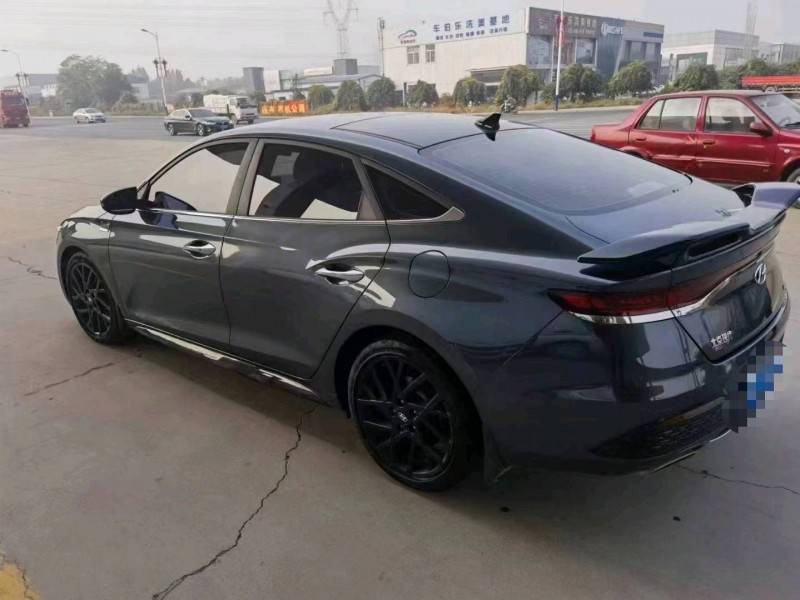 保定21年现代菲斯塔5