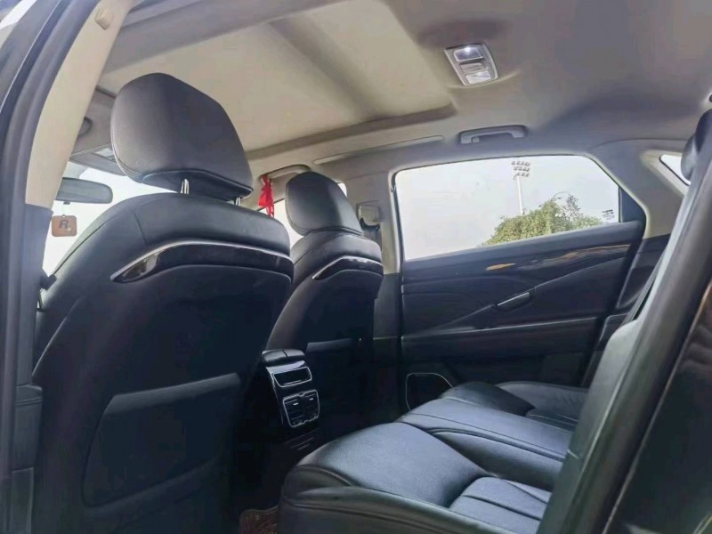 保定16年吉利博瑞7