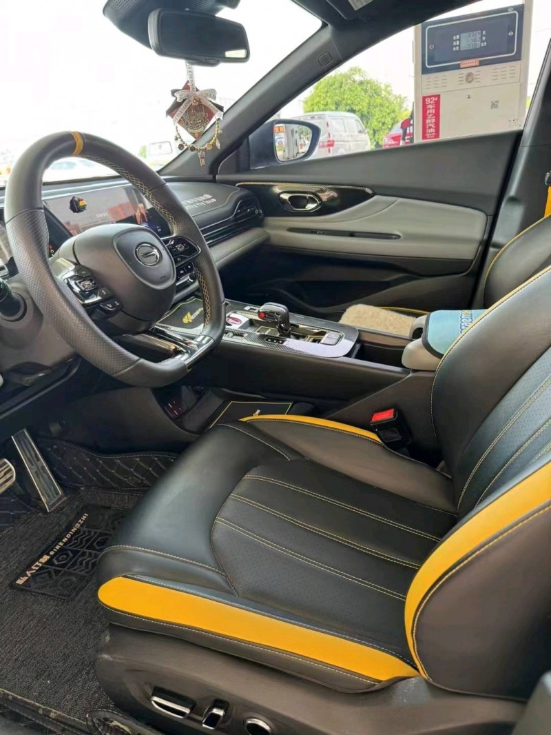 保定21年传祺影豹6