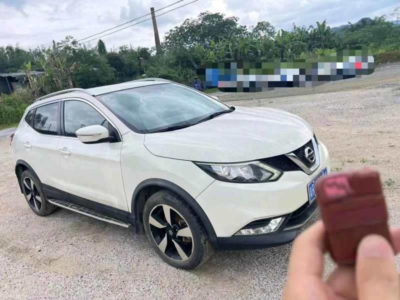 广州17年日产逍客5