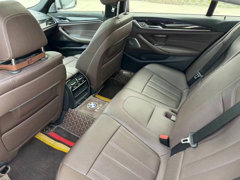 保定19年宝马5系5