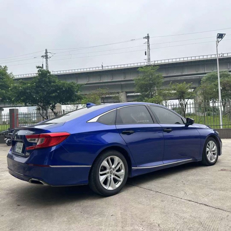 佛山18年本田雅阁7