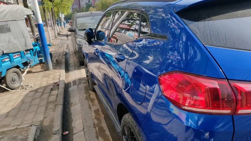 仙桃18年長城汽車WEY VV56