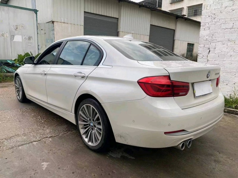 广州19年宝马3系7