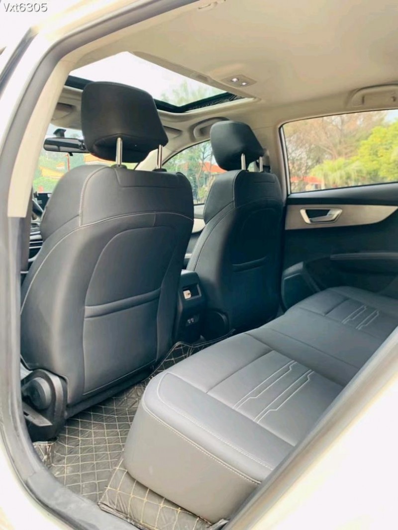 东莞23年比亚迪秦8