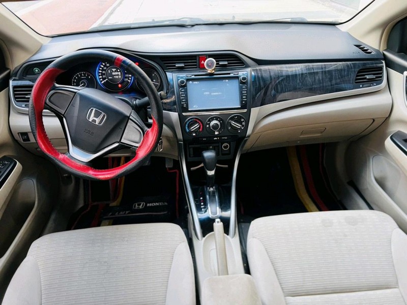 聊城14年本田凌派6