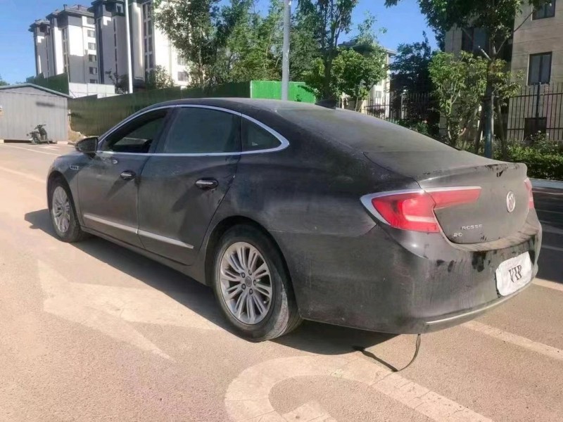 淄博17年别克君越2