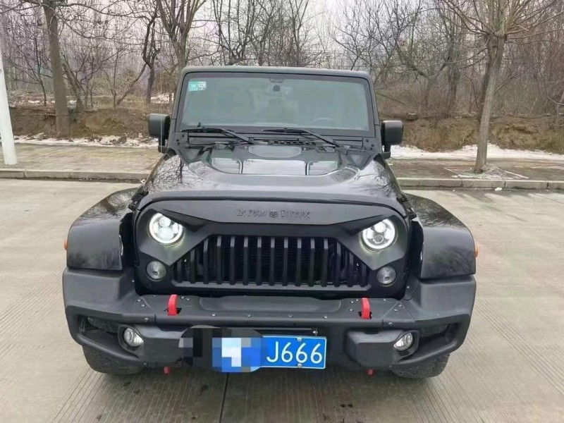 邢台17年Jeep牧马人1