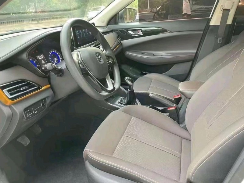 邯鄲20年長安汽車逸動6