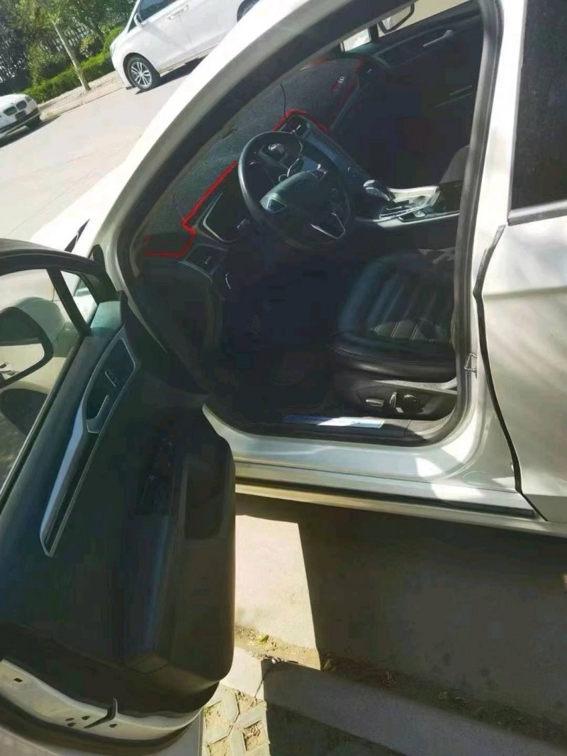 东营16年福特蒙迪欧8