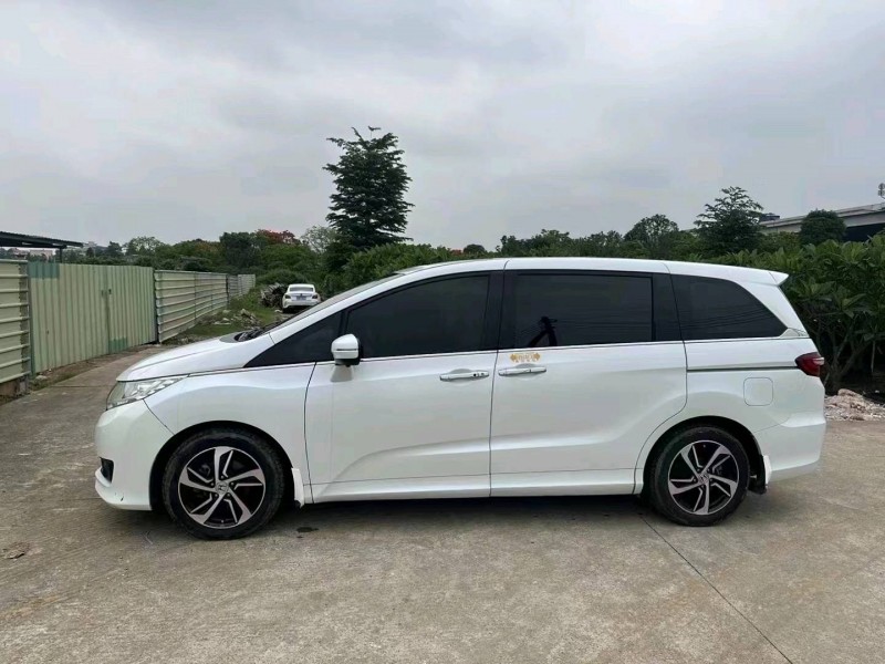 汕头16年本田奥德赛5