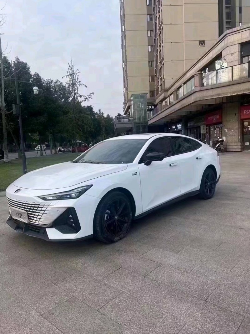 安順23年長安汽車UNI-V4