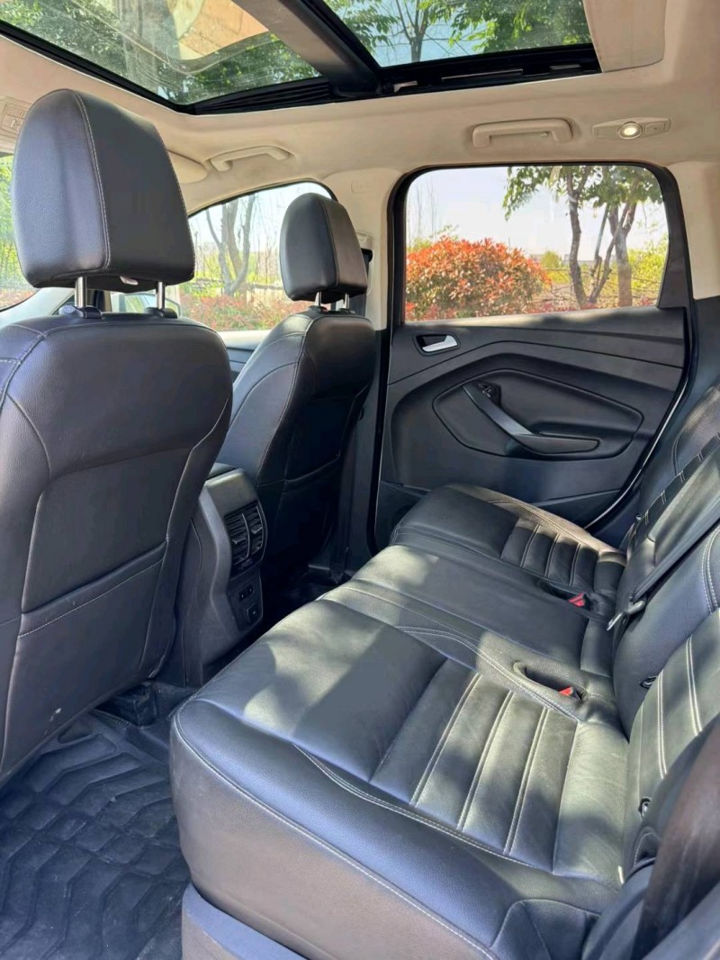 青岛19年福特翼虎4