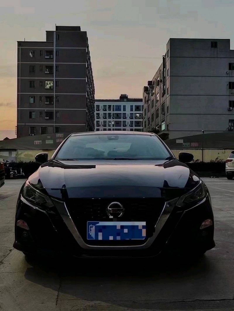 珠海19年日產天籟1