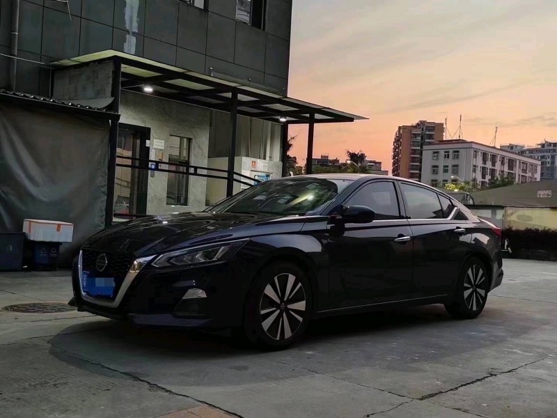 珠海19年日產天籟2