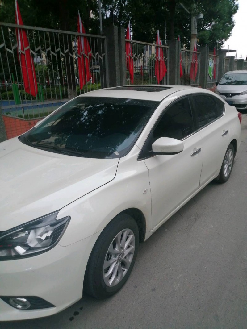 成都23年日产轩逸2