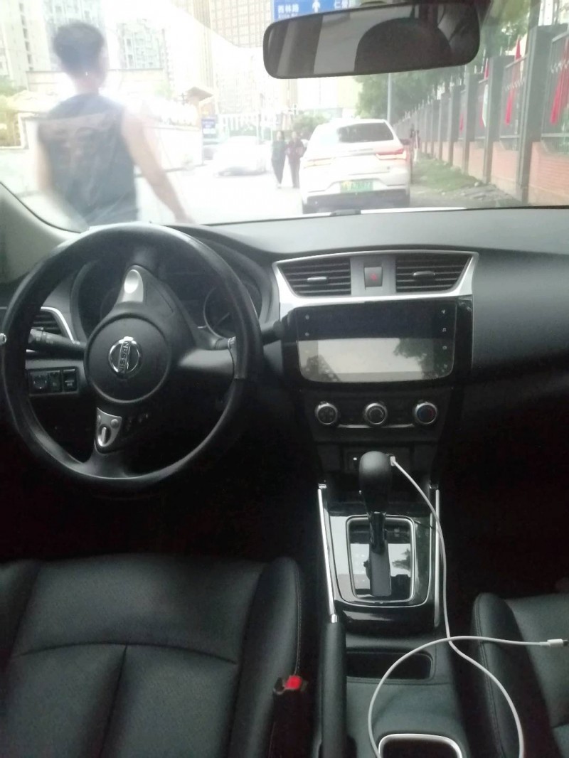 成都23年日产轩逸9