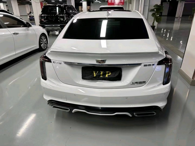 东营20年凯迪拉克CT52