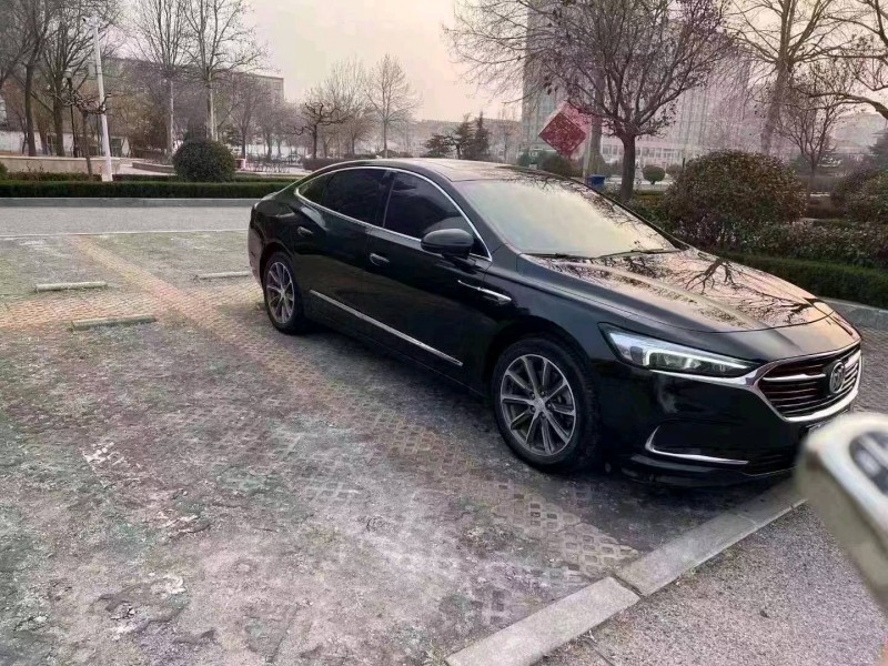 东营20年别克君越2