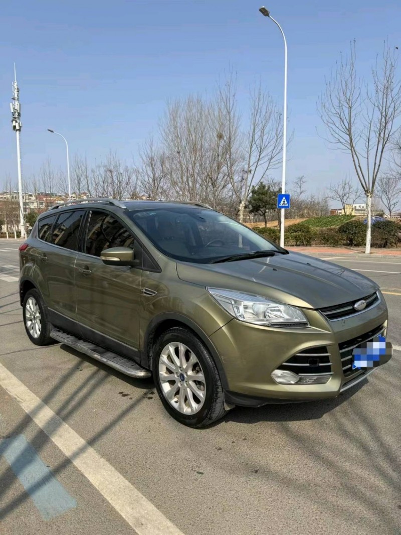 青岛13年福特翼虎3