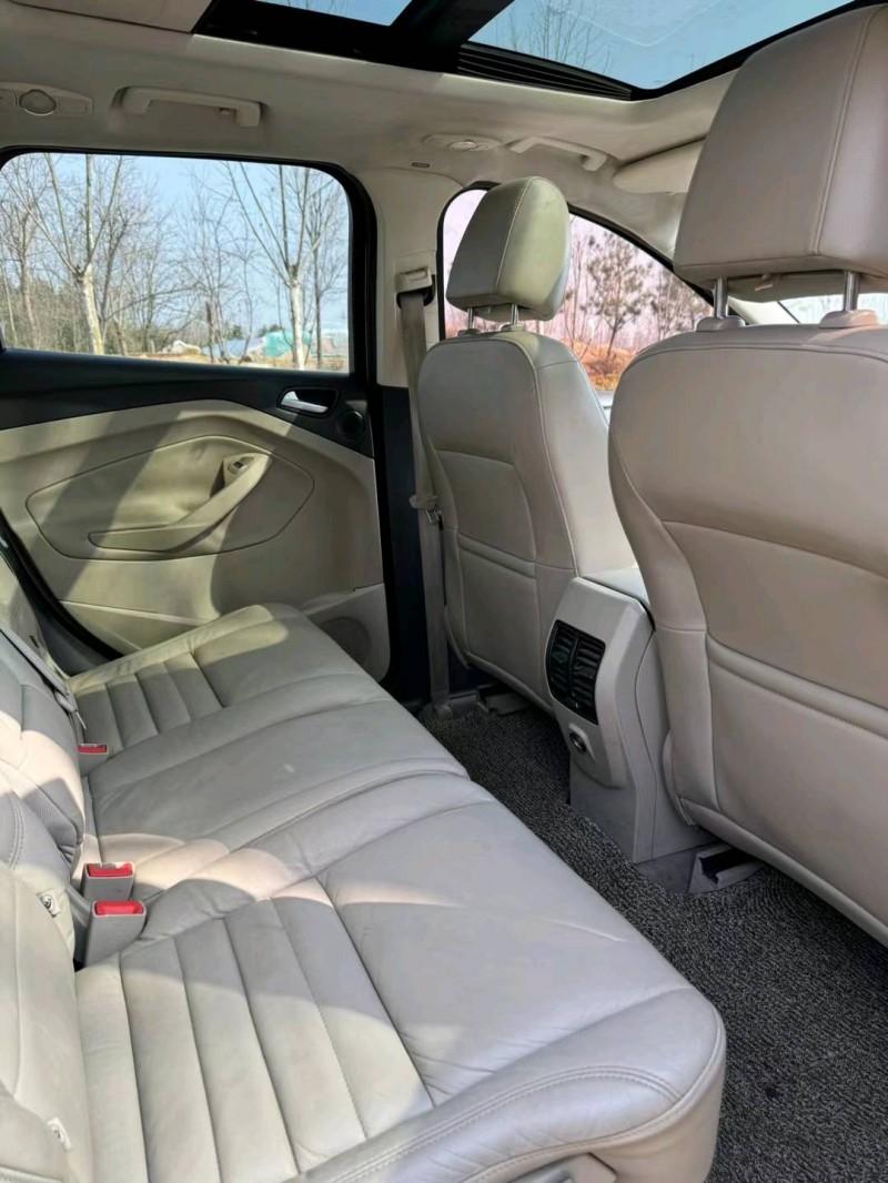 青岛13年福特翼虎5