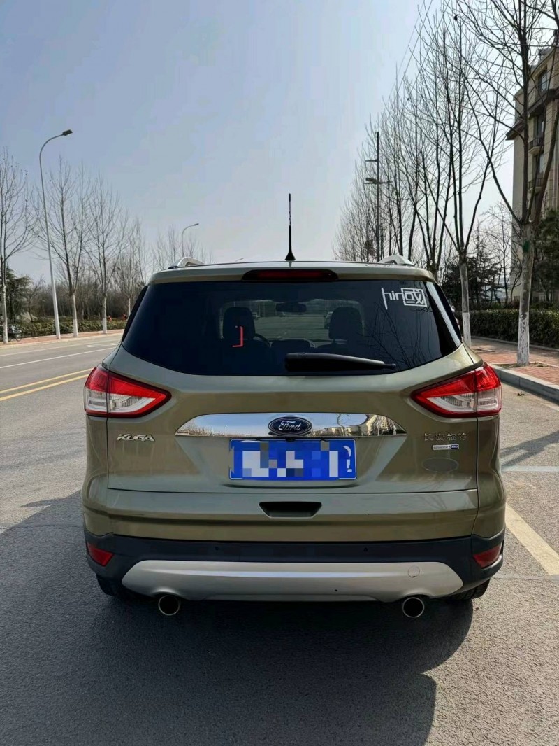 青岛13年福特翼虎9