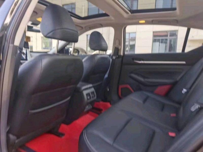 保定20年日产天籁6