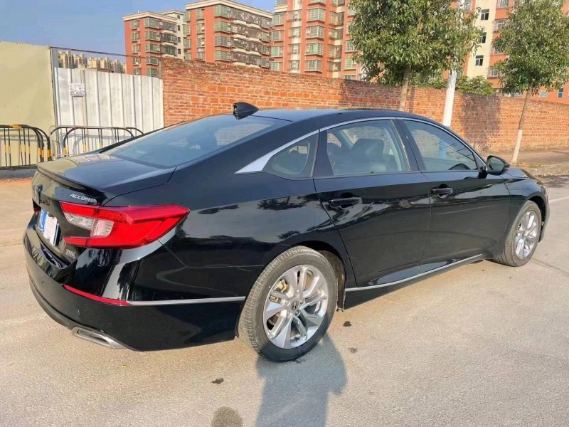 广州20年本田雅阁8