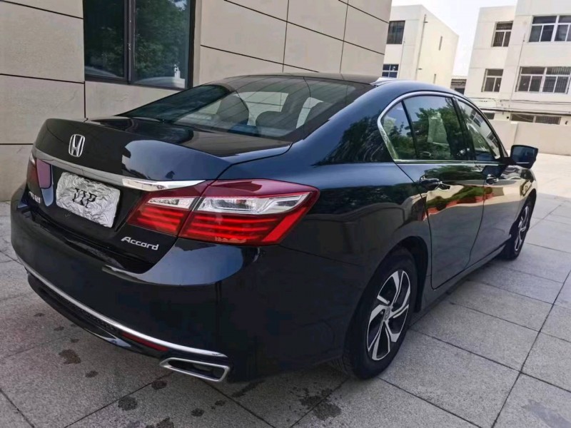 保定18年本田雅阁5