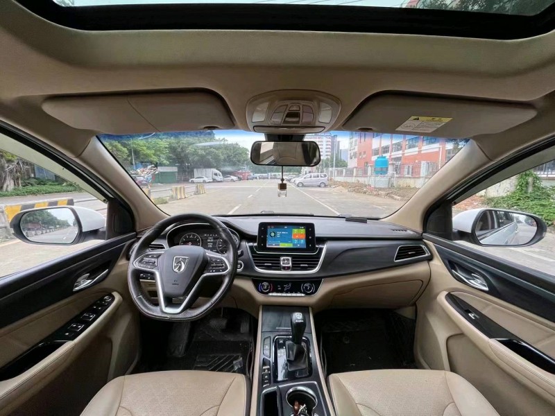 徐州18年寶駿7305