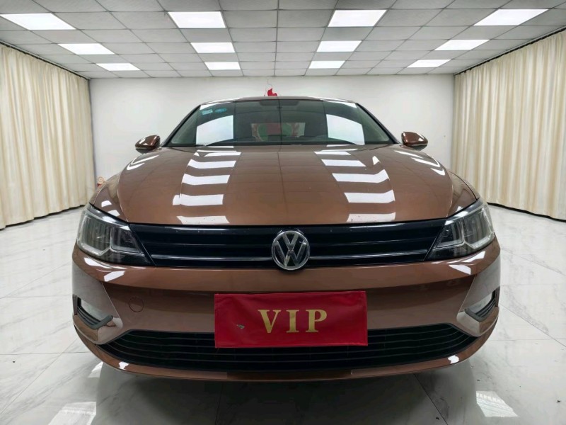 成都16年大众凌渡1