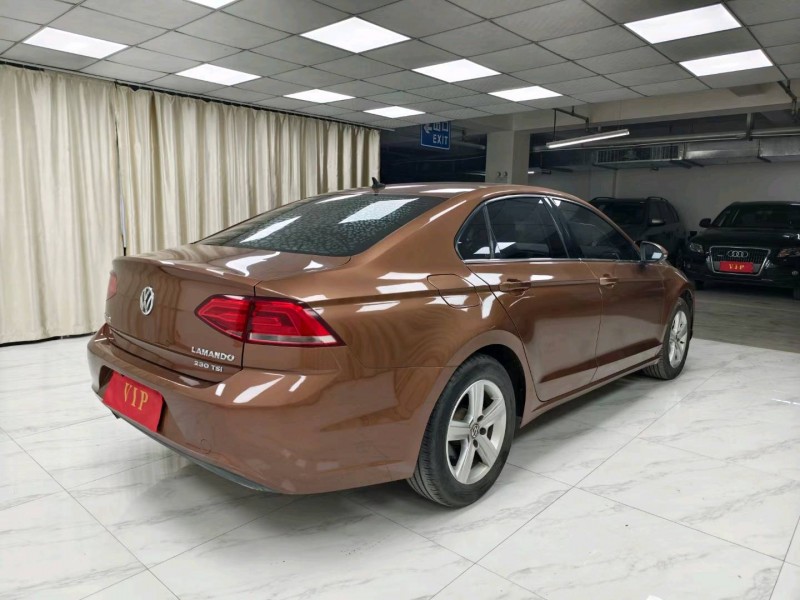 成都16年大众凌渡9