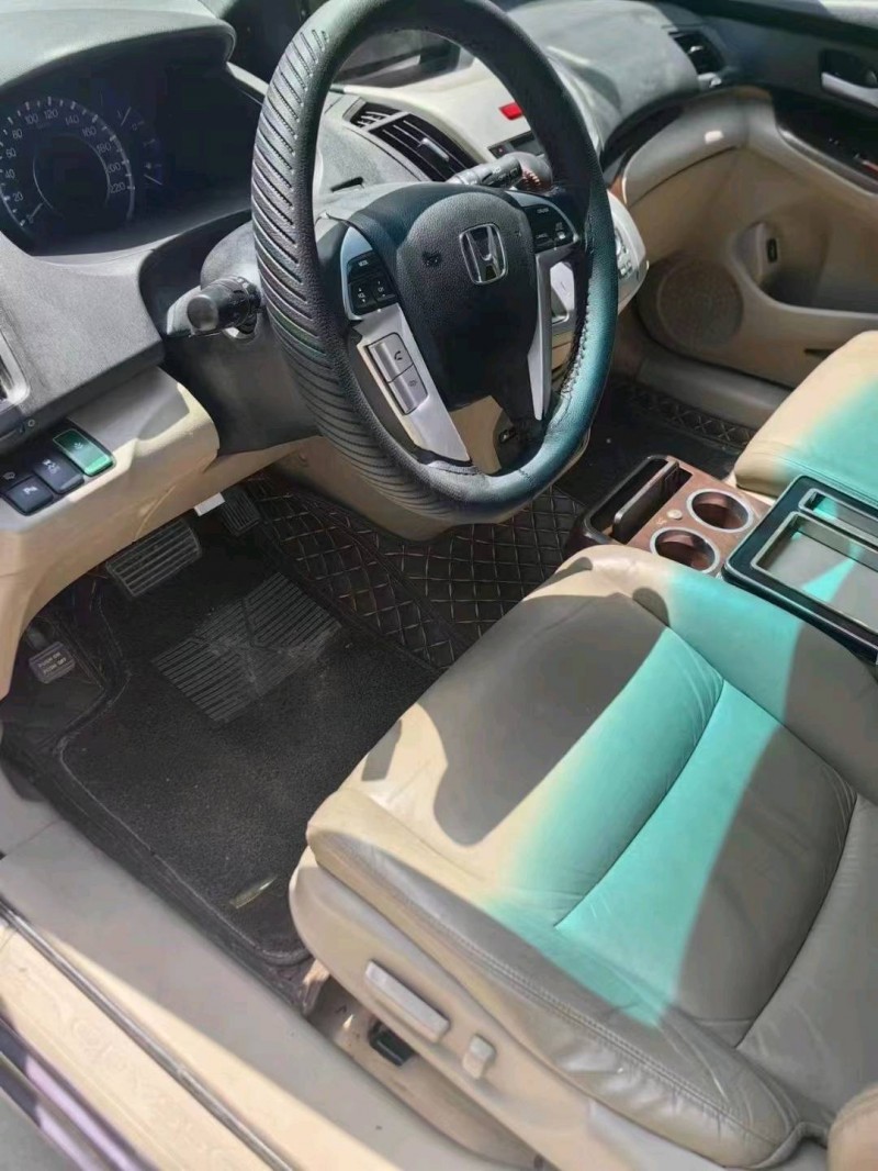 保定14年本田奥德赛7