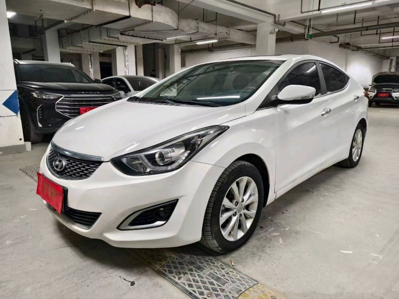 成都16年现代朗动2