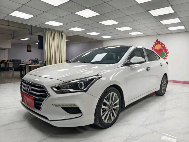 成都17年现代名图3