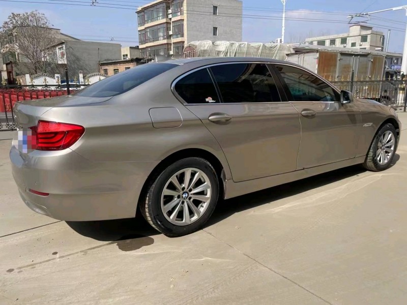 保定12年宝马5系5