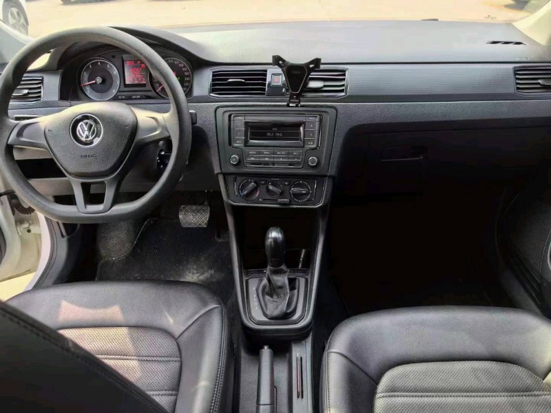 长沙20年大众桑塔纳5