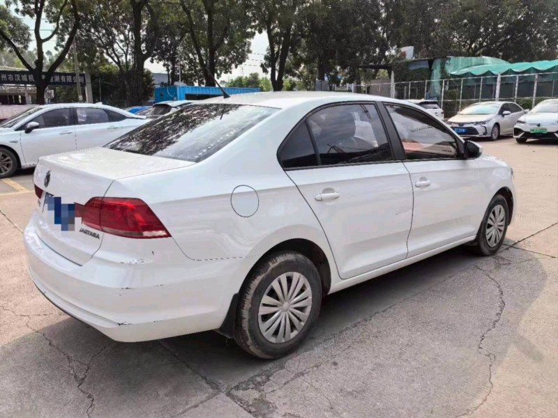 长沙20年大众桑塔纳7