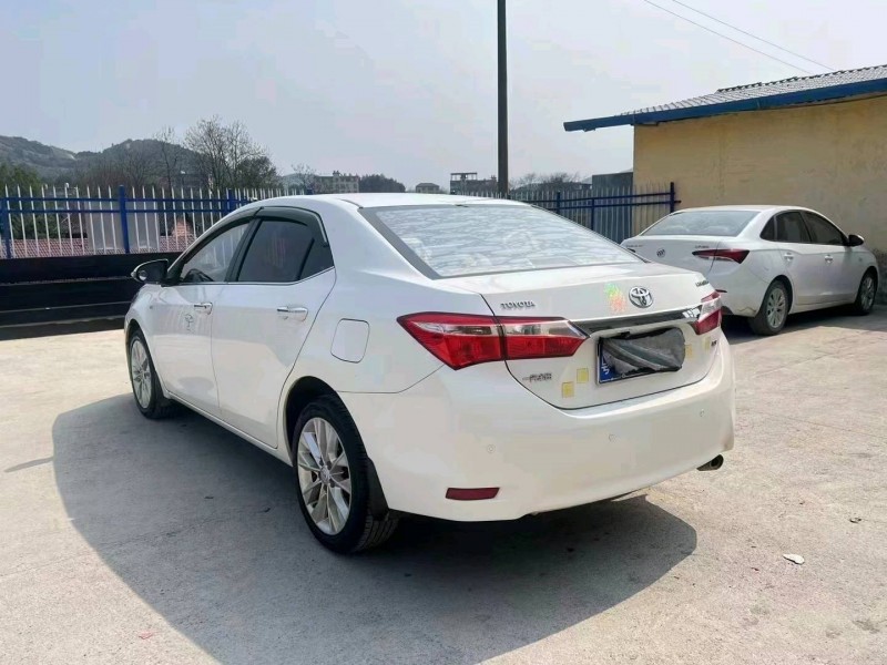 保定15年丰田卡罗拉4