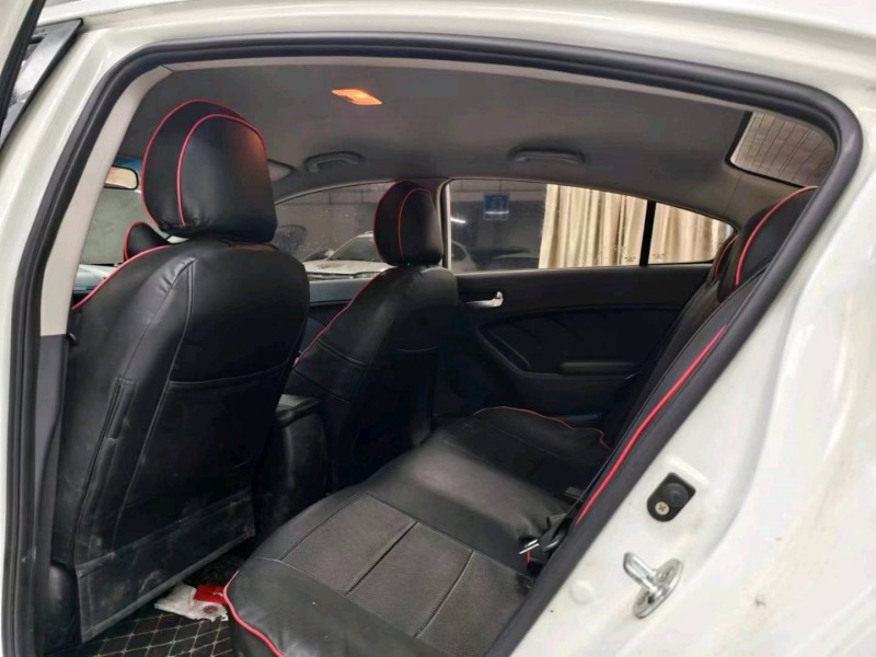 成都18年起亚K36