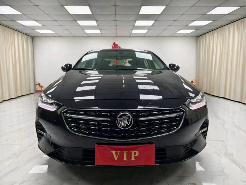 成都23年别克君威1