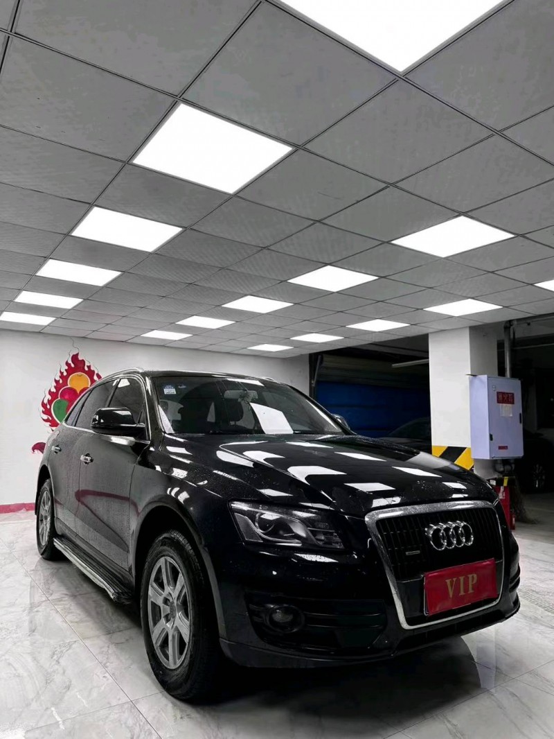 成都12年奥迪Q52