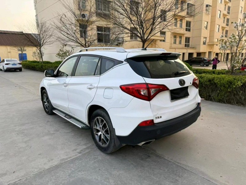 徐州18年比亚迪宋3