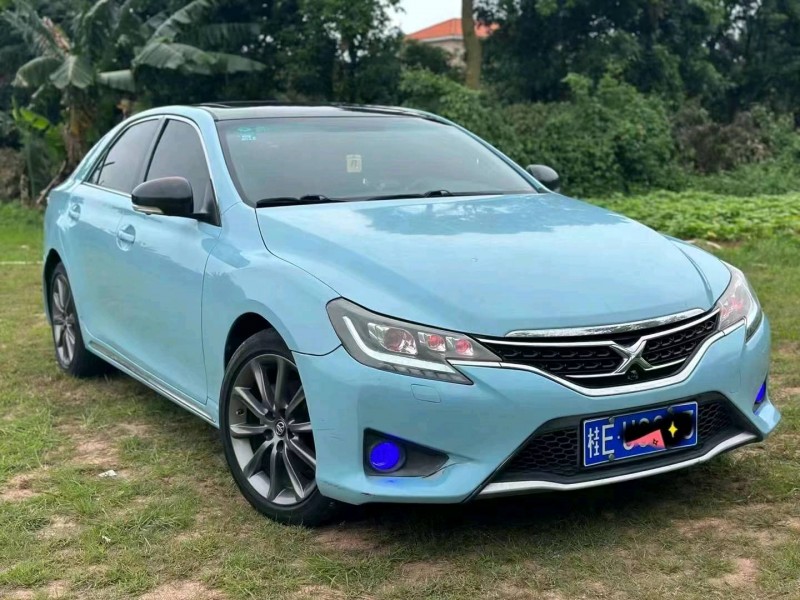 佛山14年丰田锐志3